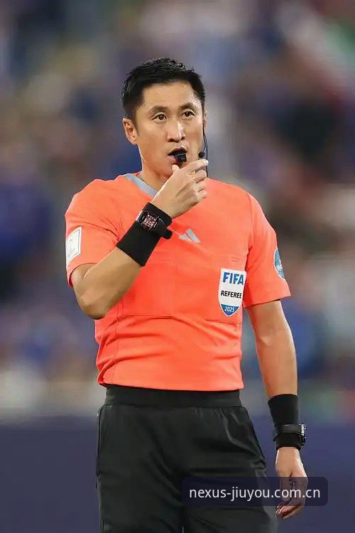 九游登录入口 马宁世界杯执裁前访谈细节曝光,九游登录入口用户热议裁判真实心态